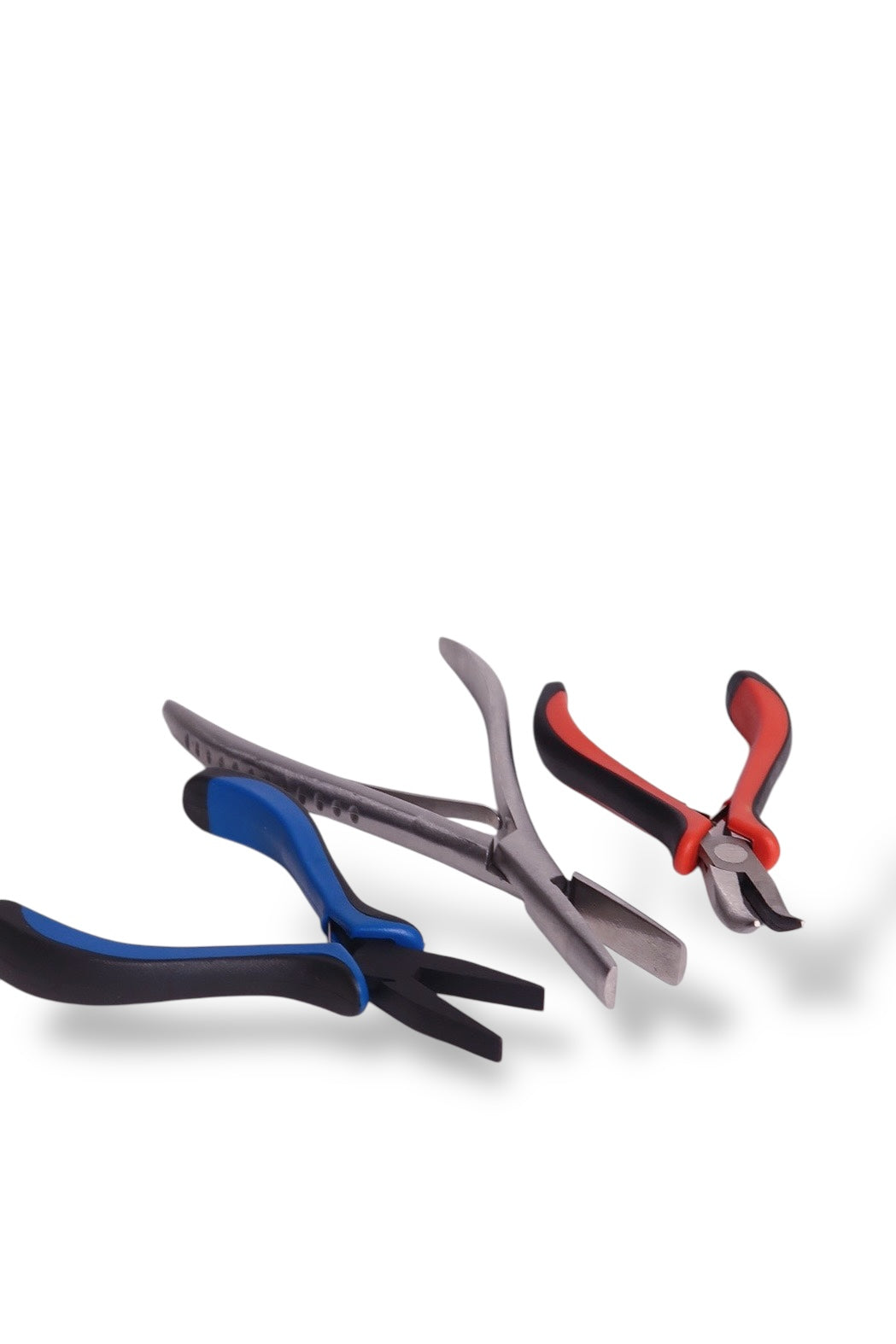 Smooth nosed pliers