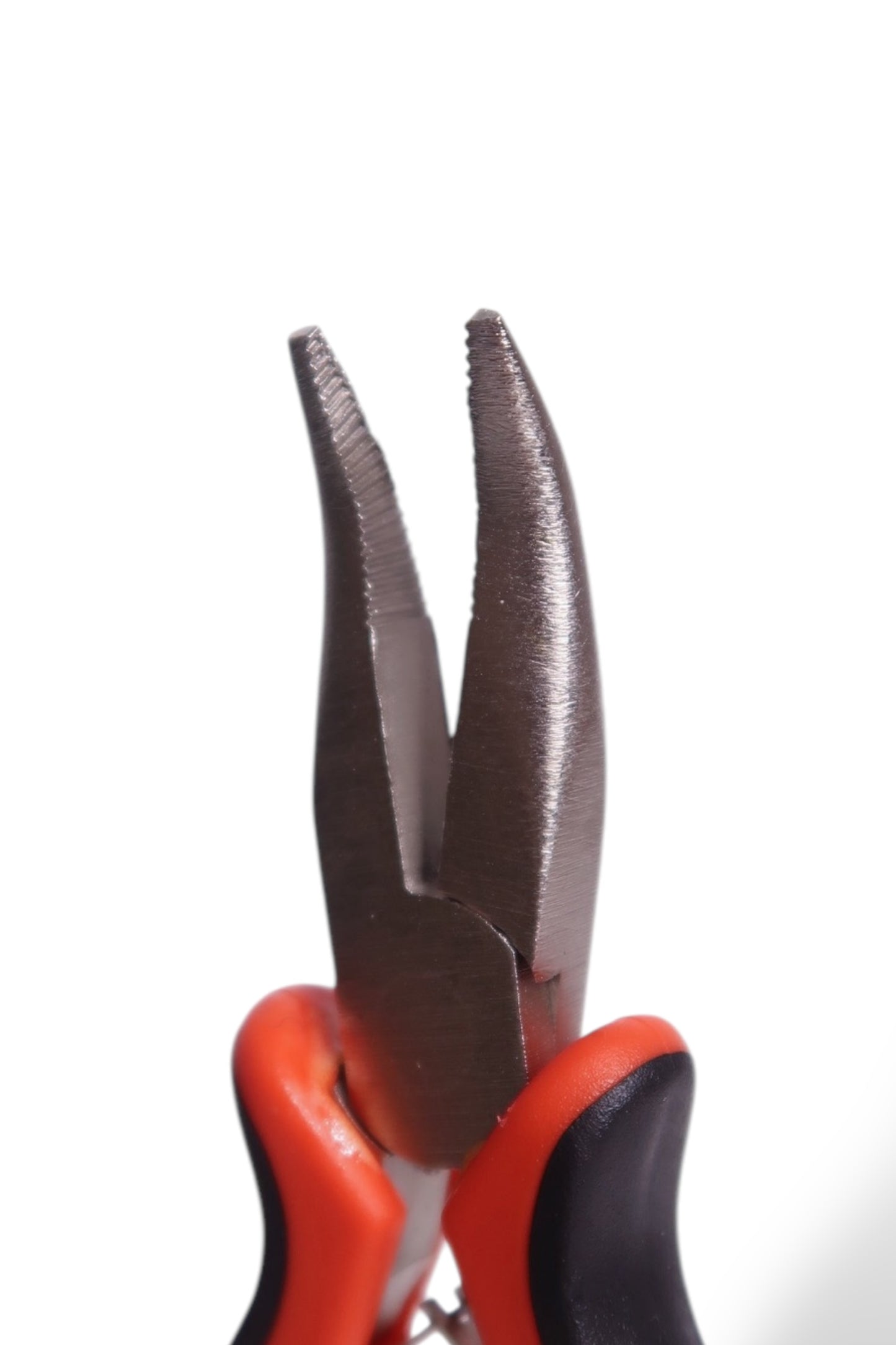 Bent nosed Pliers With Teeth